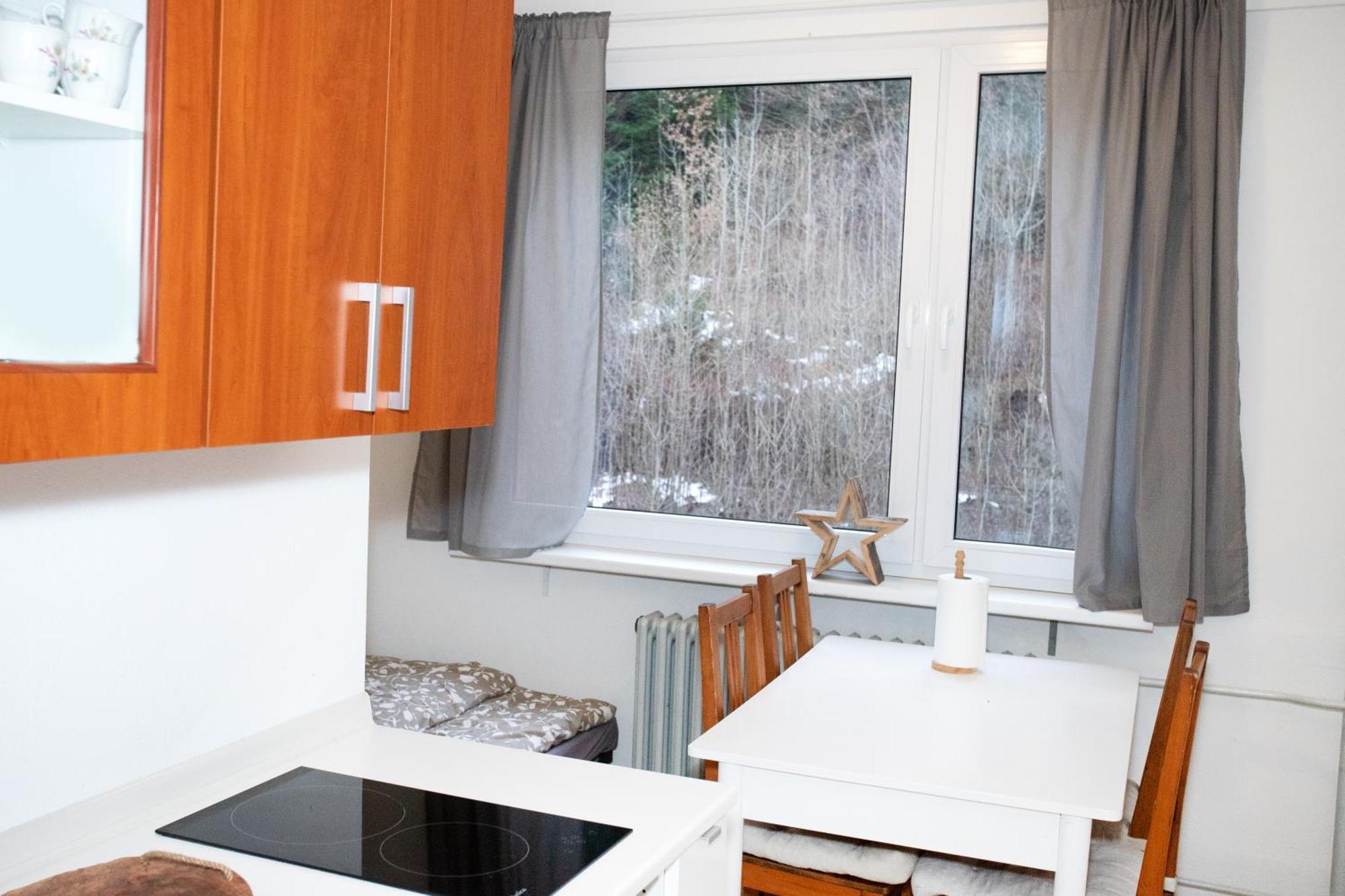 Apartmany Na Tanvaldskem Spicaku Jiretin pod Bukovou المظهر الخارجي الصورة